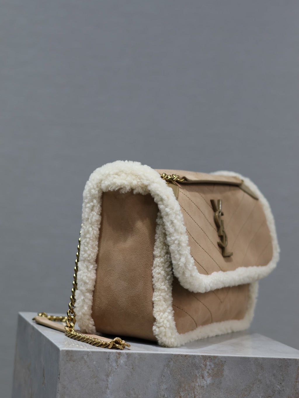 Saint Laurent Niki Medium 28 in Camel Suede and White Shearling Bag