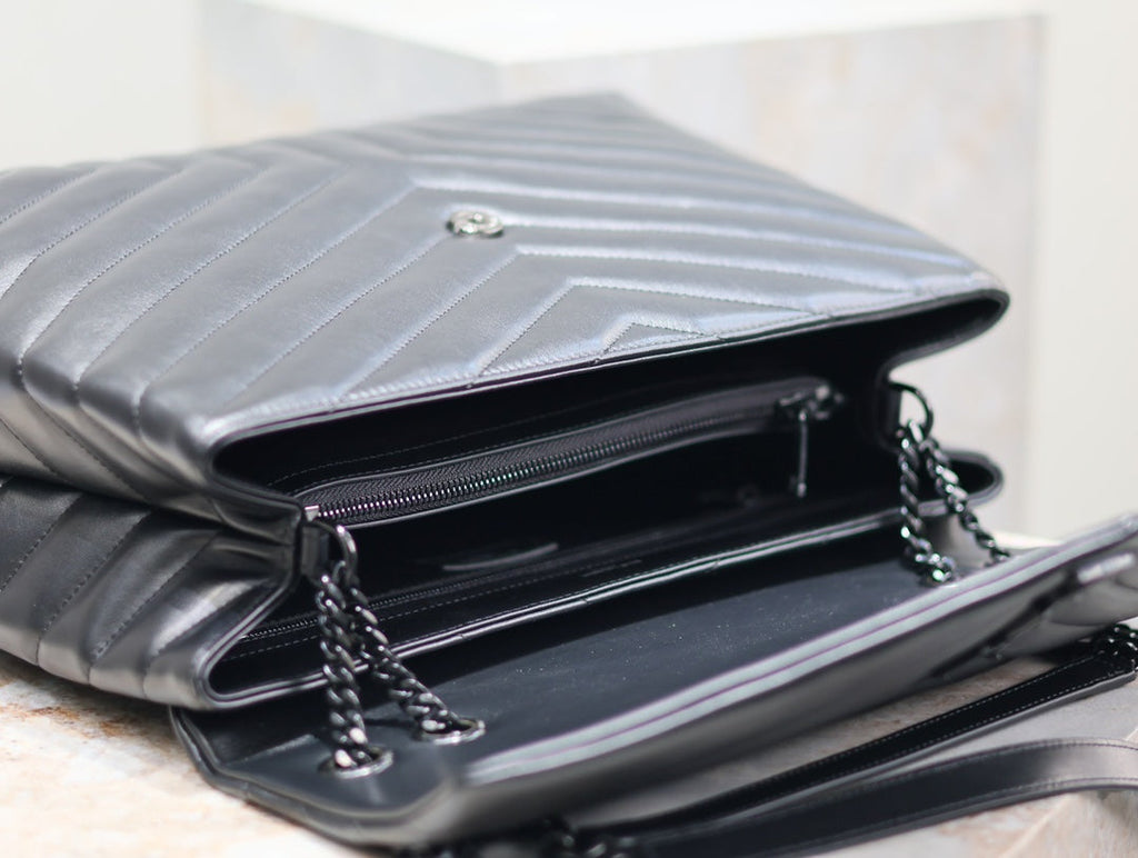 Saint Laurent Loulou Large 36 in Black Quilted Calfskin Black Hardware Bag