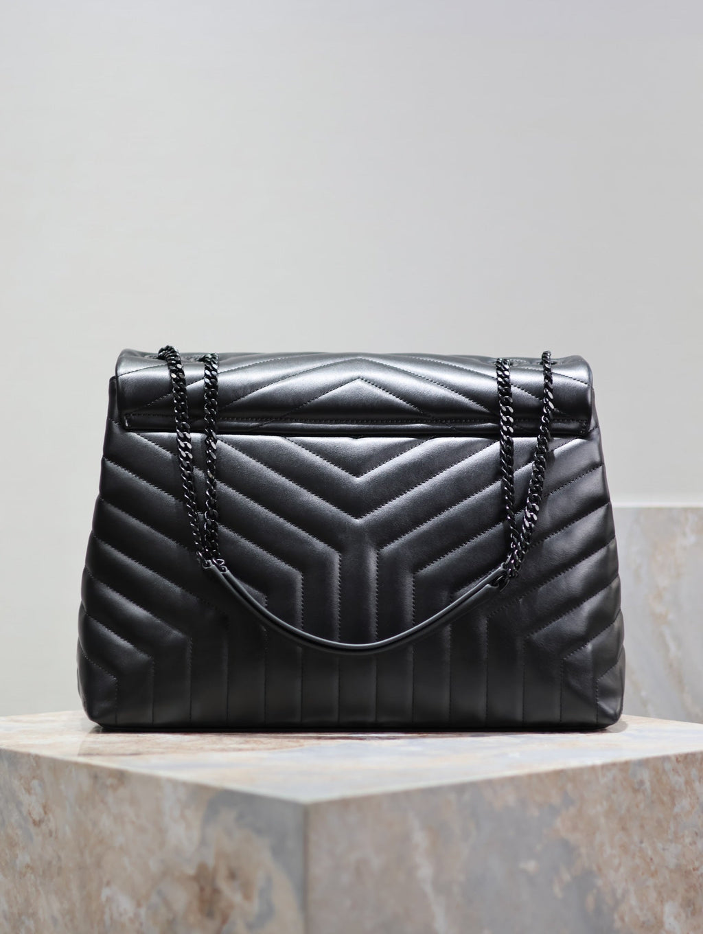 Saint Laurent Loulou Large 36 in Black Quilted Calfskin Black Hardware Bag