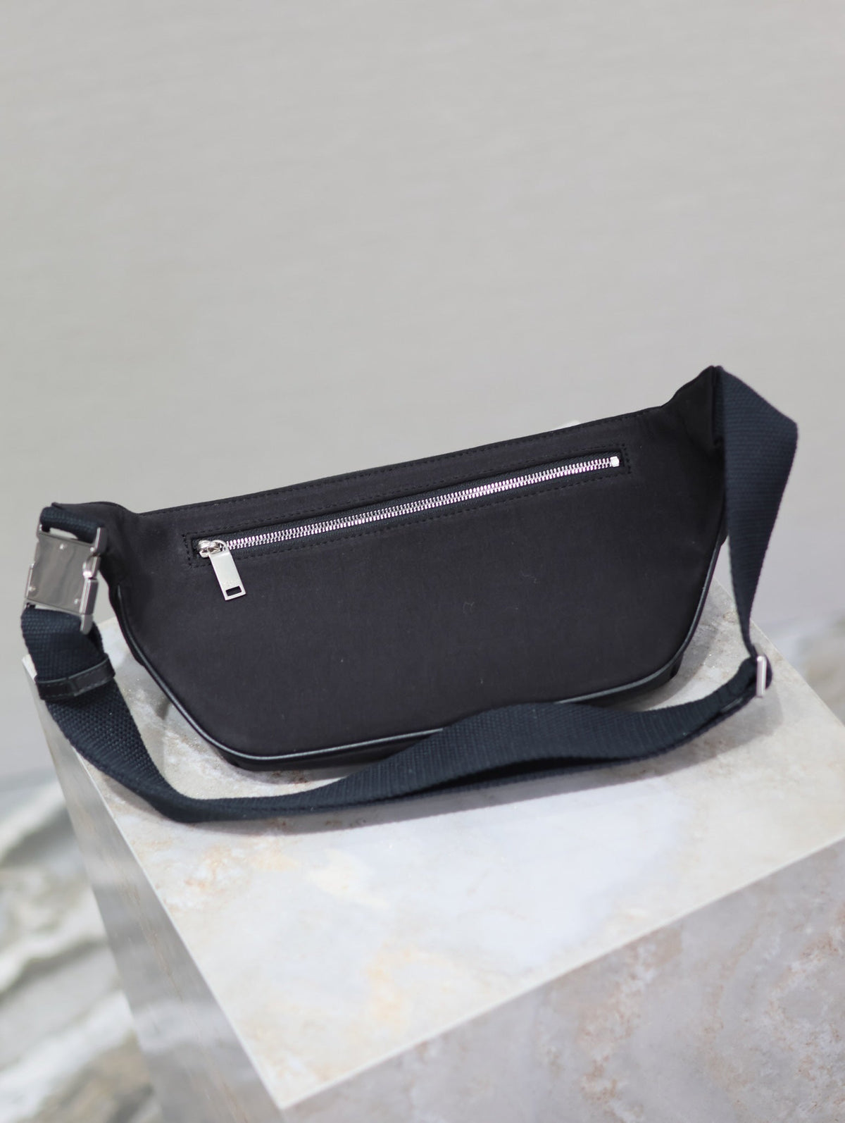 Saint Laurent 25S Classic Crossbody Bag 26 in Black Canvas Silver Hardwre