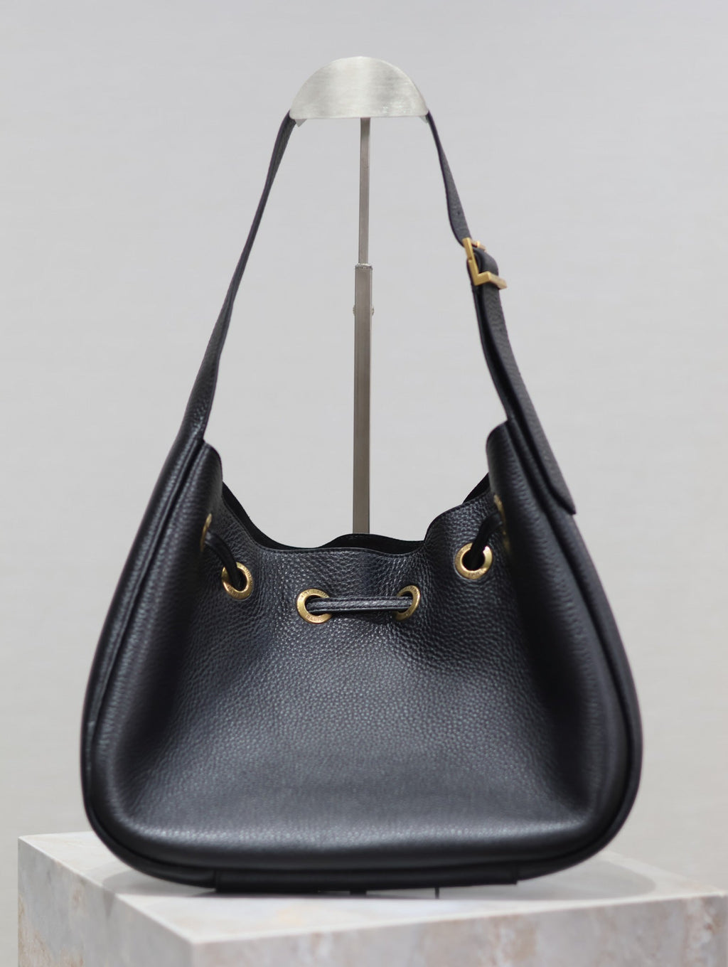 Saint Laurent Paris Vii Small Hobo 30 in Black Grained Leather Gold Hardware