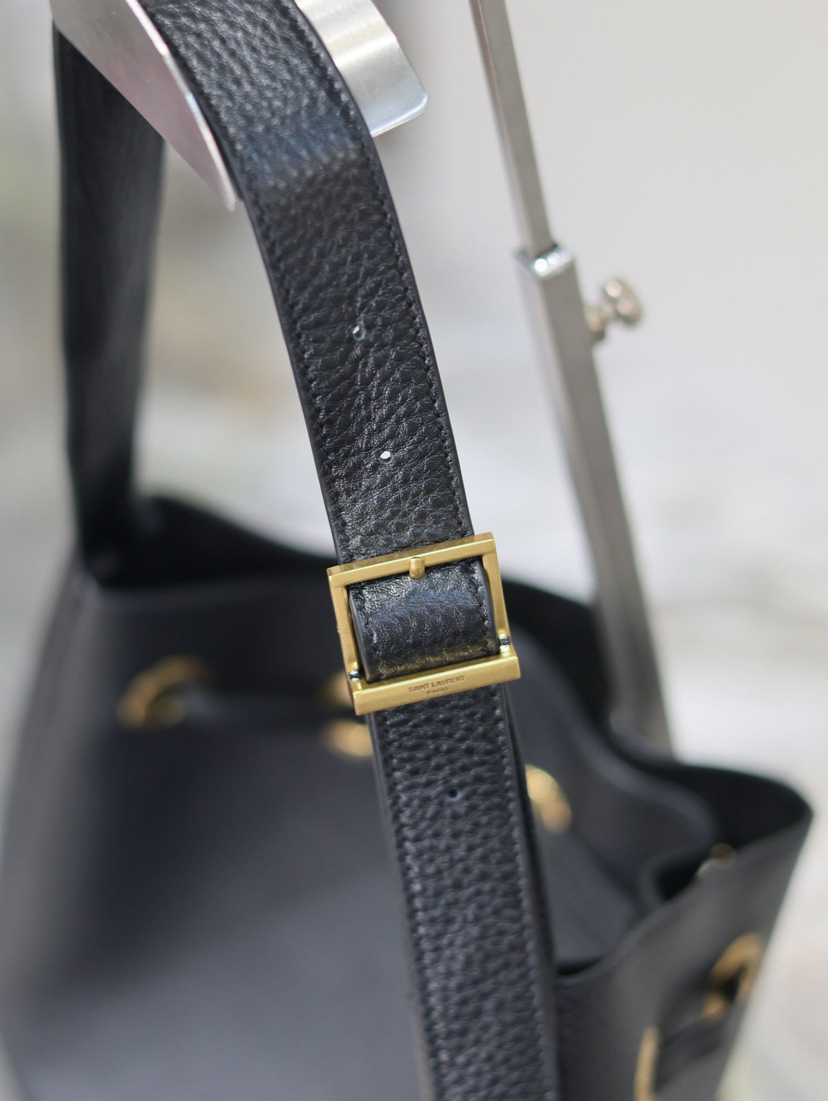 Saint Laurent Paris Vii Small Hobo 30 in Black Grained Leather Gold Hardware