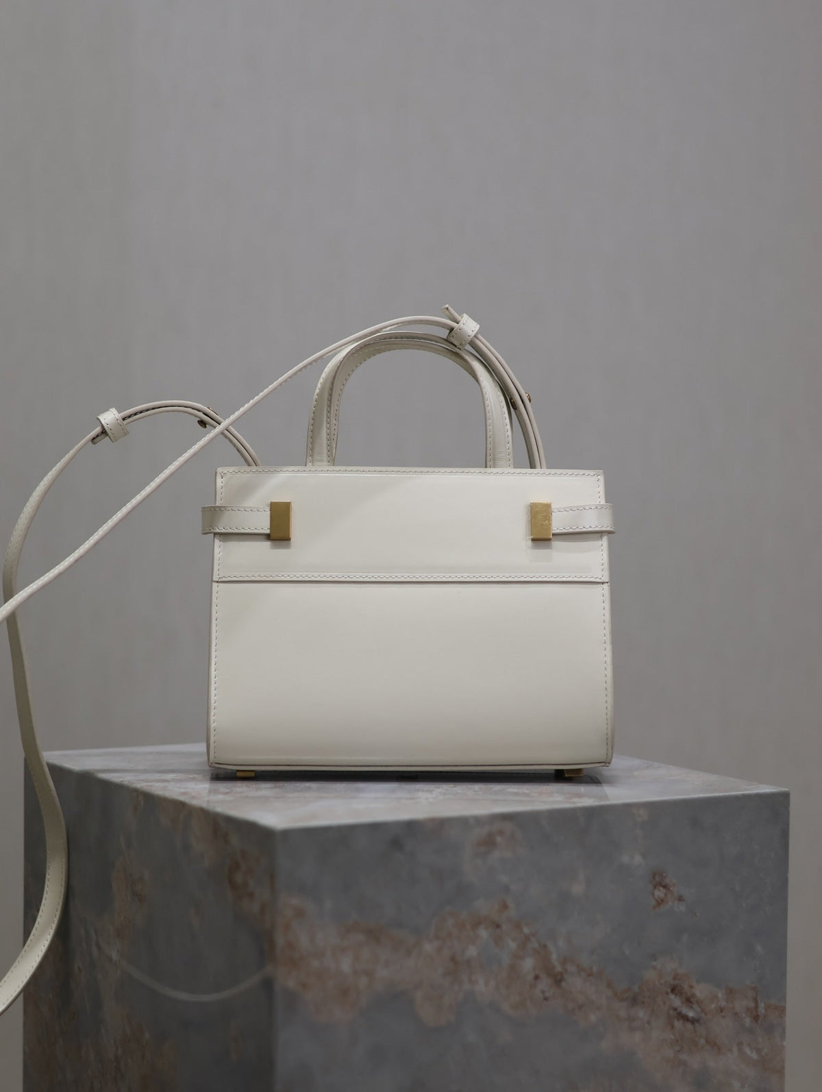 Saint Laurent Manhattan Small Top Handle Bag 21 in White Calfskin Gold Hardware