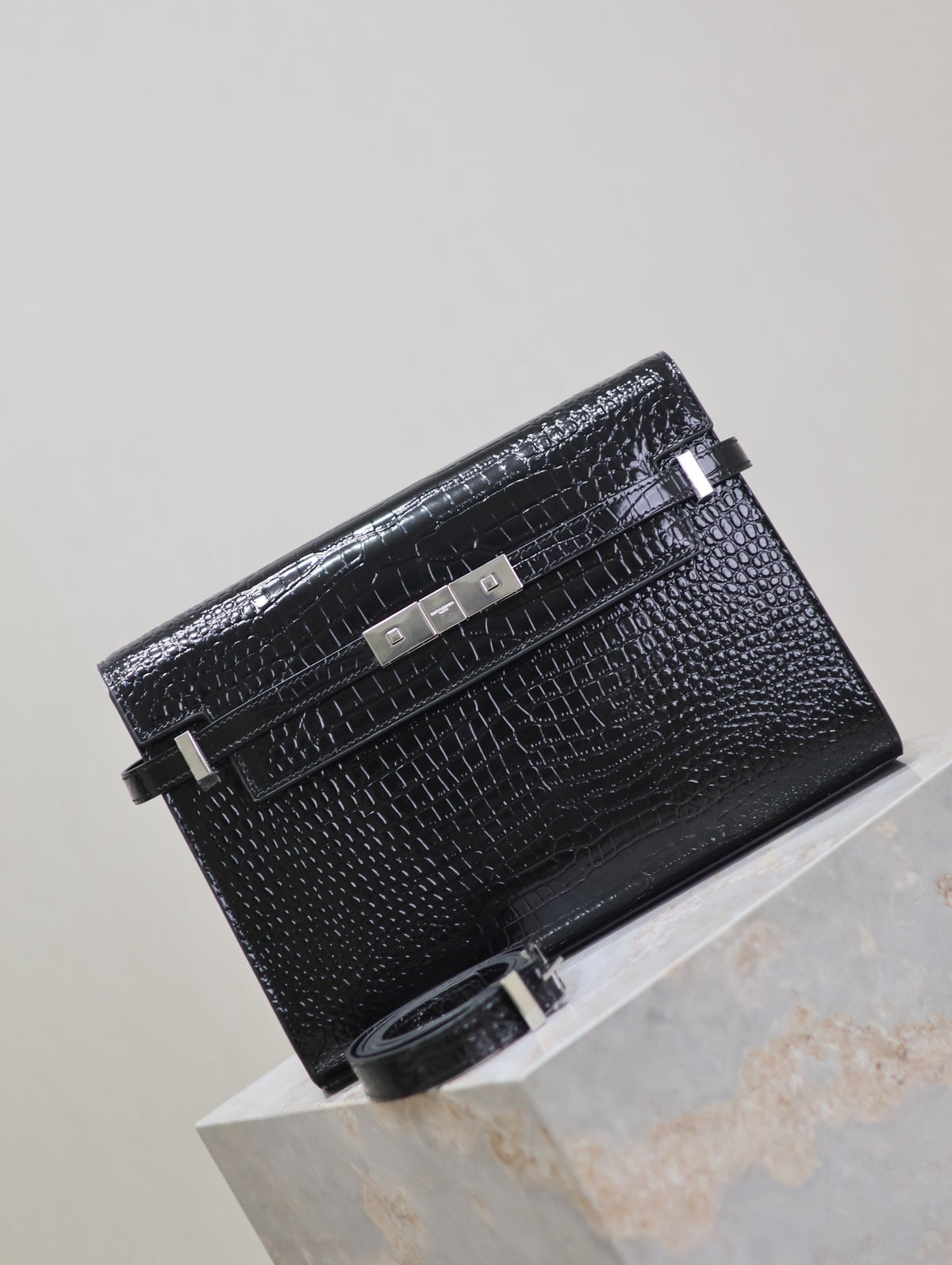 Saint Laurent Manhattan Medium 29 in Black Crocodile-Embossed Calfskin Silver Buckle Bag