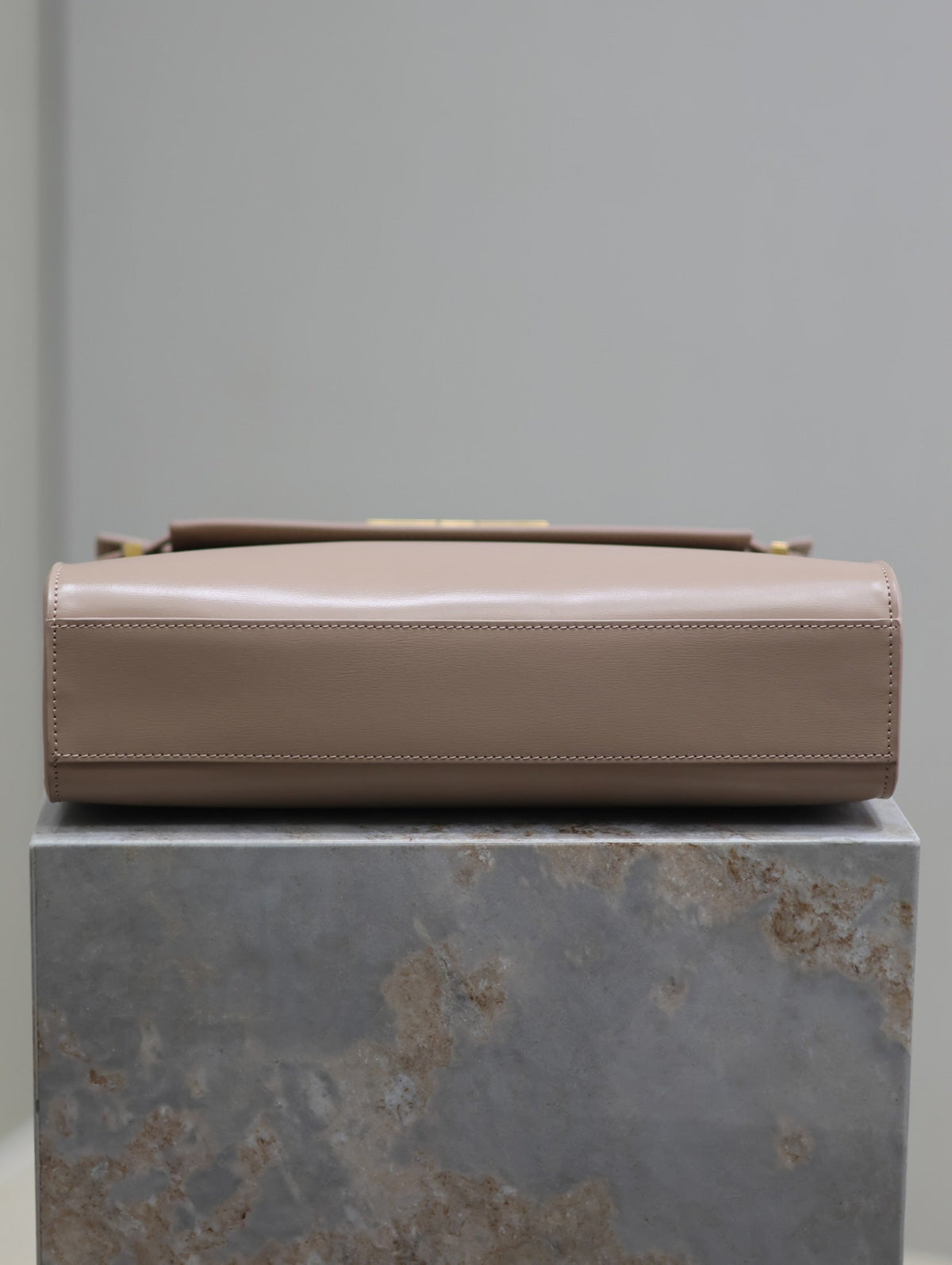 Saint Laurent Manhattan Medium 29 in Dark Beige Smooth Calfskin Gold Buckle Bag
