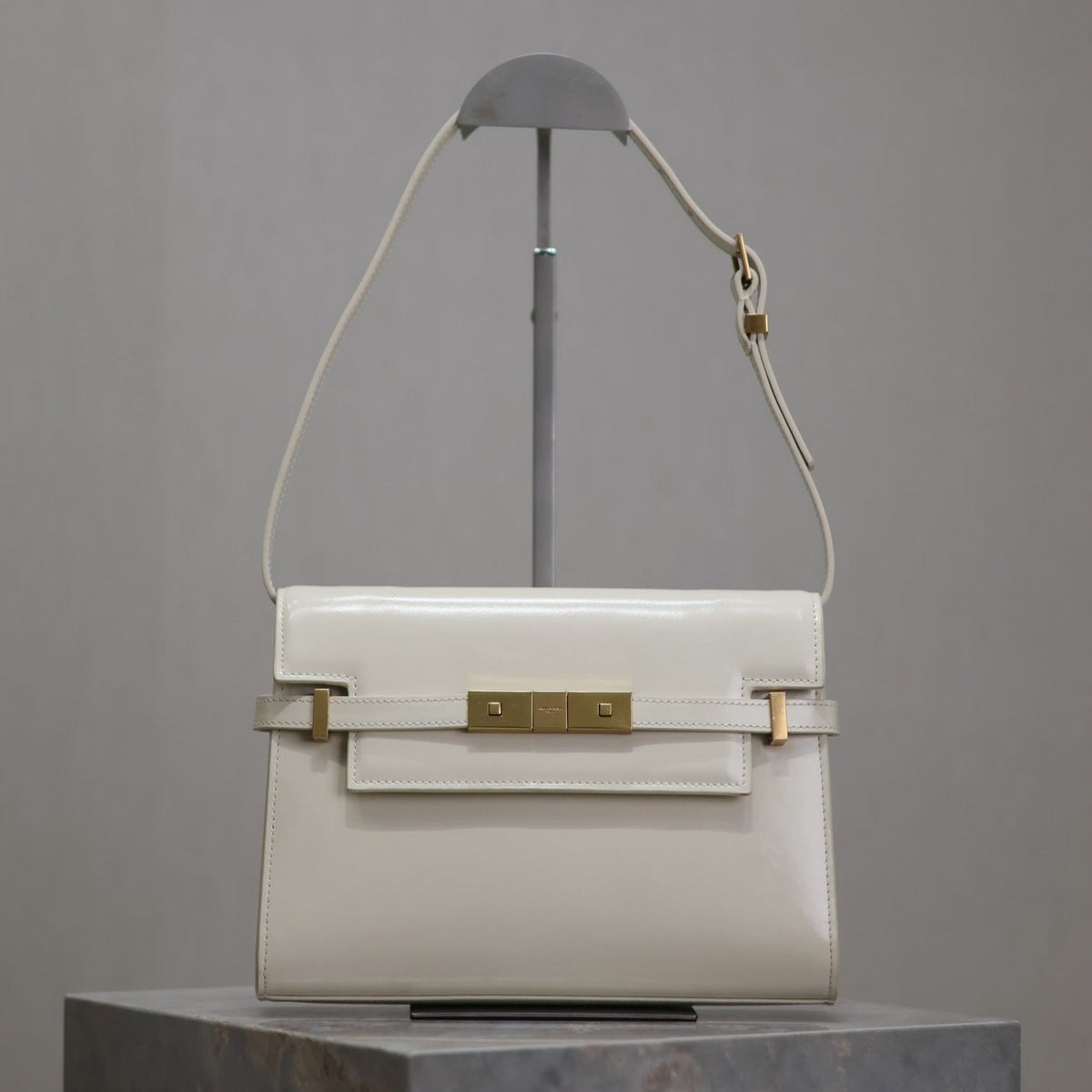 Saint Laurent Manhattan Small 24 in White Smooth Lambskin Gold Hardware Bag