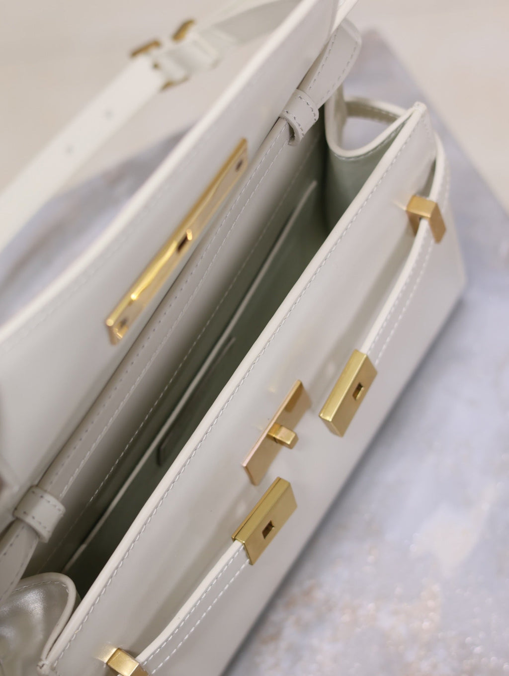 Saint Laurent Manhattan Small 24 in White Smooth Lambskin Gold Hardware Bag