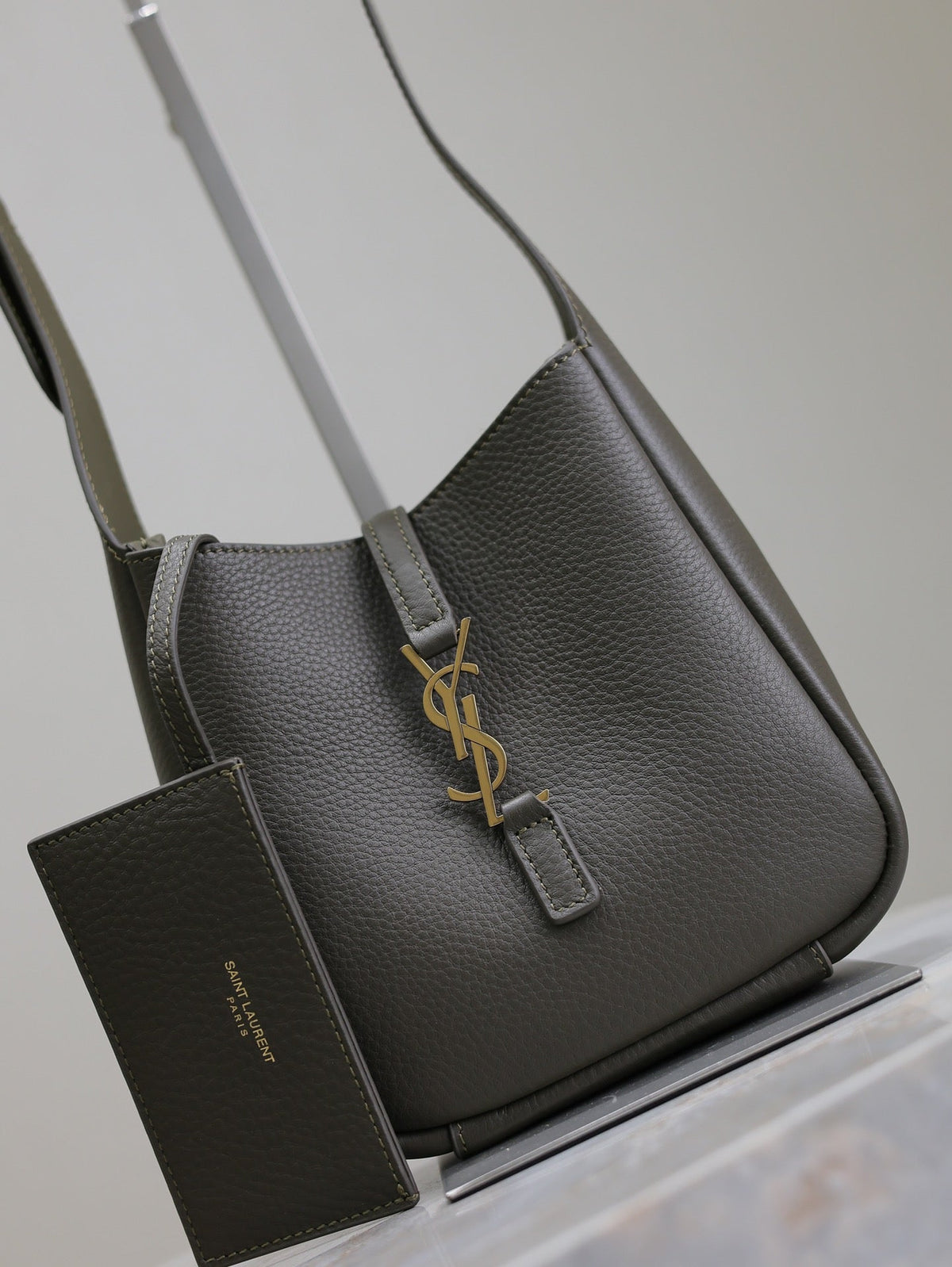 Saint Laurent 25S Le 5 À 7 Bag 16 in Light Musk Grained Calfskin Gold Hardwre