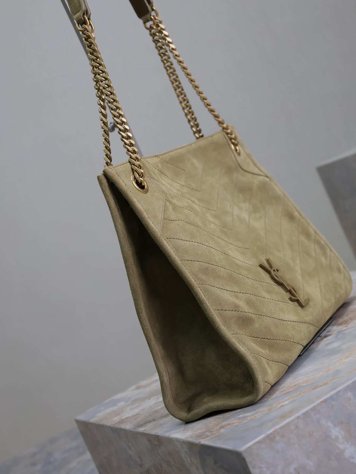 Saint Laurent Niki Shopping Bag 33 in Ecru Beige Suede Gold Hardware