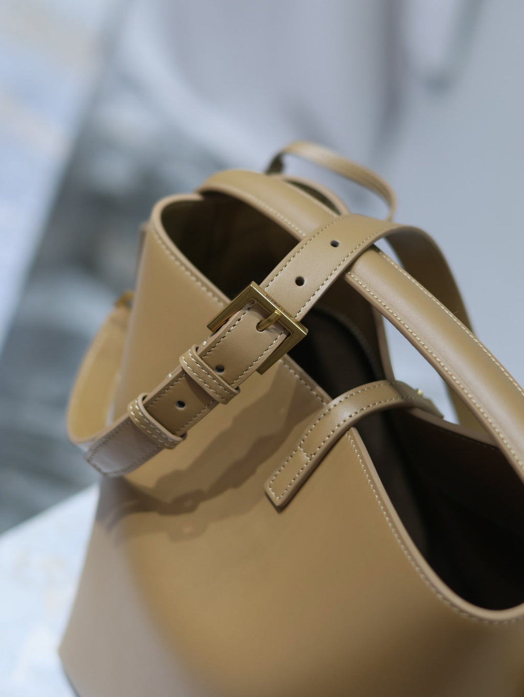 Saint Laurent 25S Le 5 À 7 Bag 26 in Brown Calfskin Gold Hardwre
