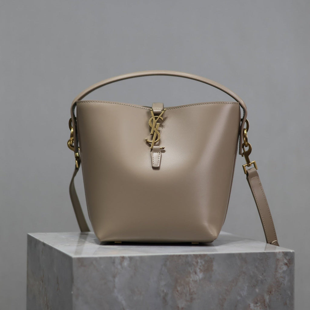 Saint Laurent 25S Le 37 Bucket 20 in Beige Calfskin Gold Hardwre
