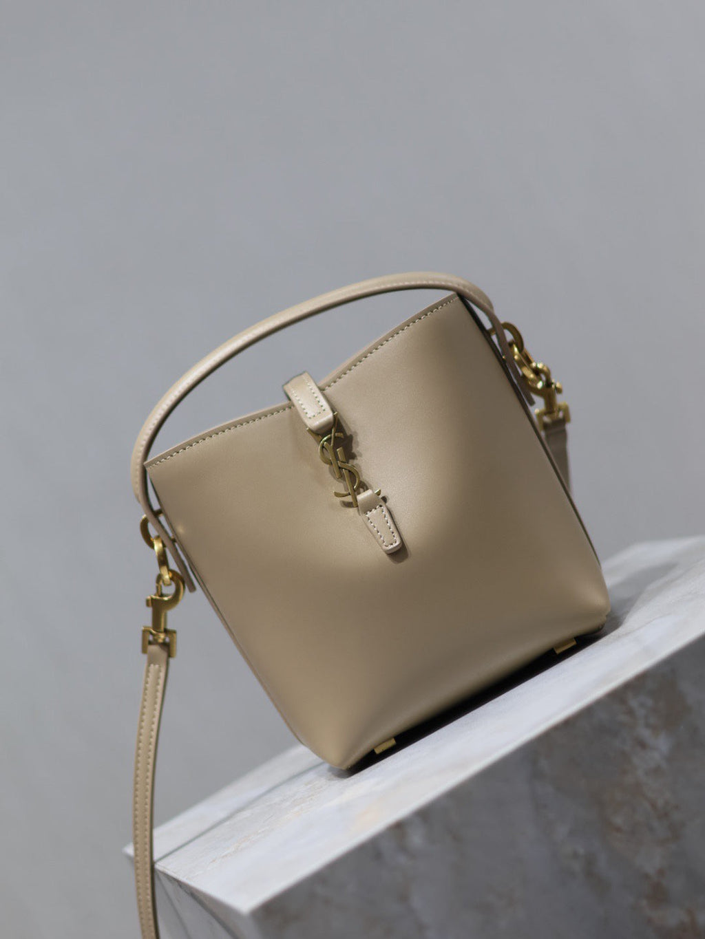 Saint Laurent 25S Le 37 Bucket 15 in Beige Calfskin Gold Hardwre