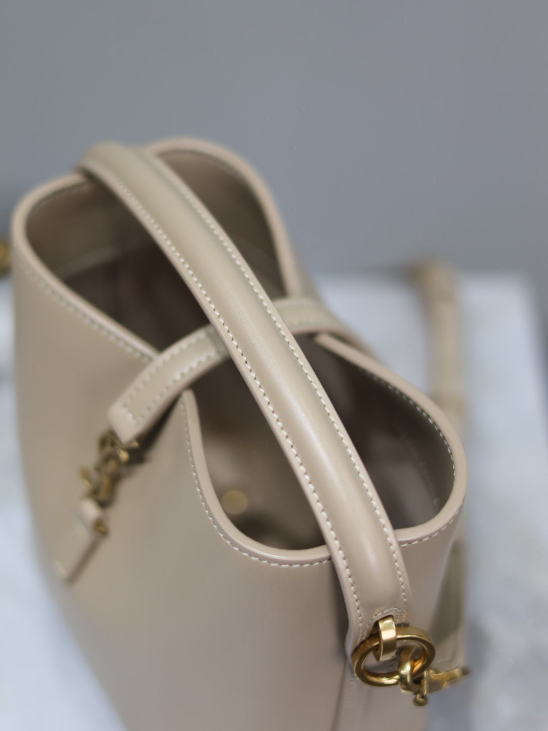 Saint Laurent 25S Le 37 Bucket 15 in Beige Calfskin Gold Hardwre