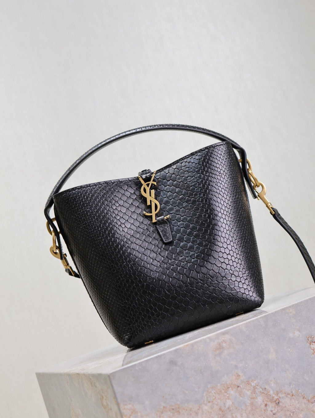 Saint Laurent 25S Le 37 20 in Black Snake Embossed Calfskin Gold Hardwre Bag