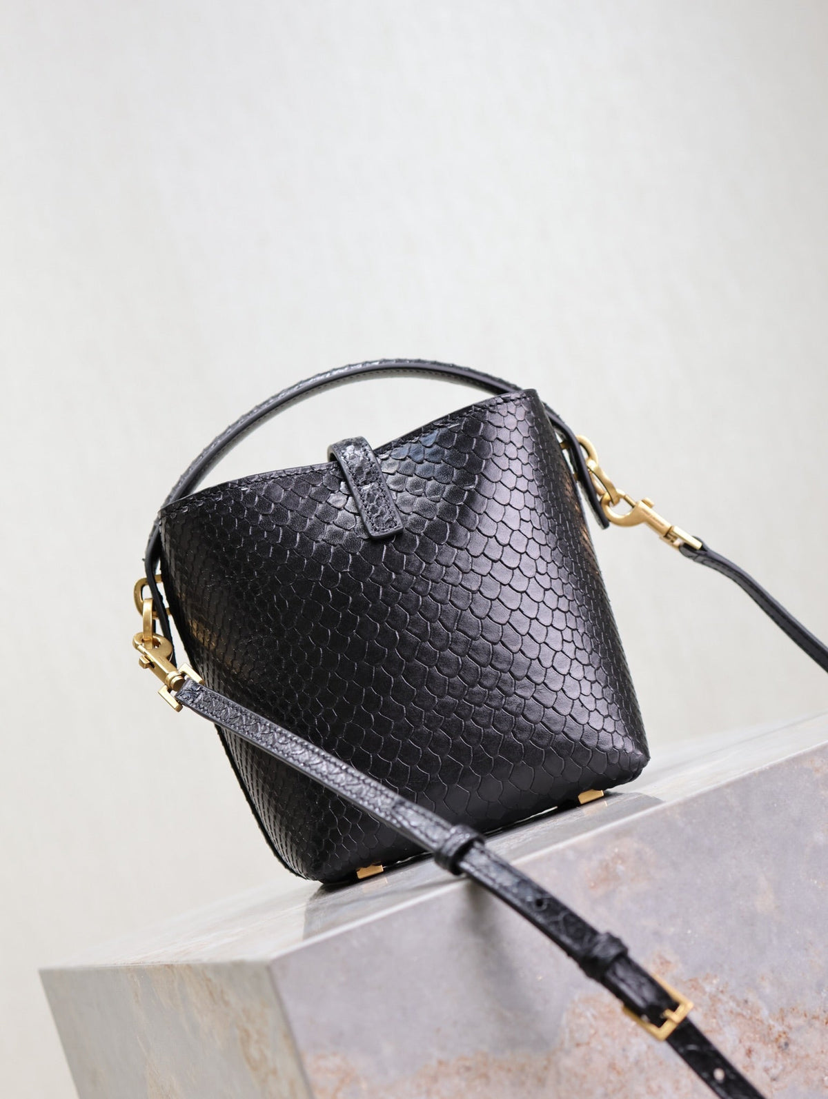 Saint Laurent 25S Le 37 Bucket 15 in Black Snake Embossed Calfskin Gold Hardwre