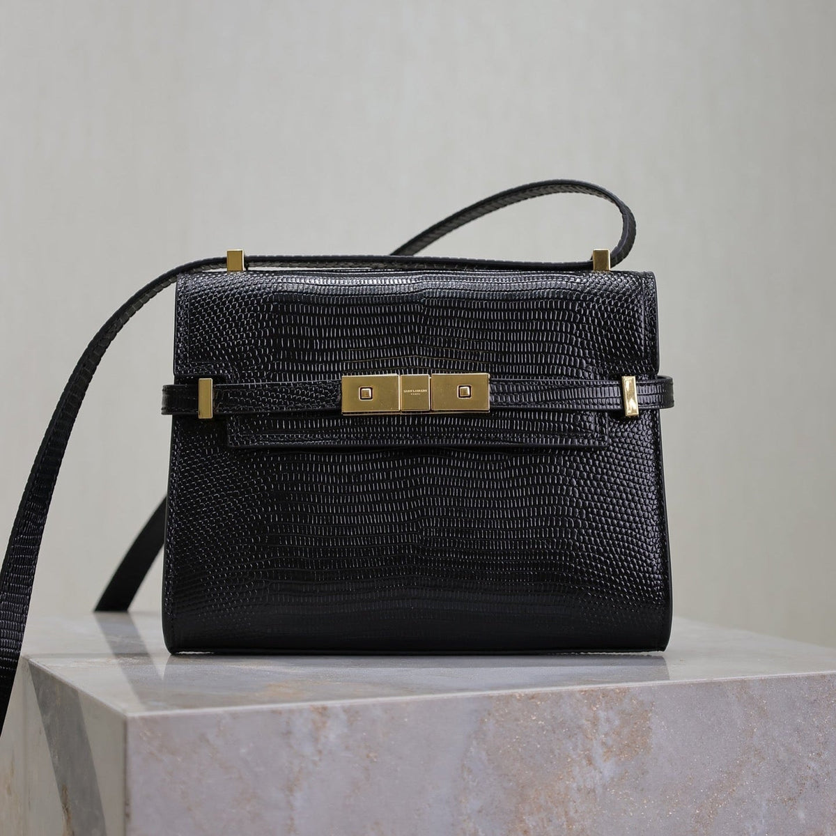 Saint Laurent 25S Mini Manhattan 19 in Black Shiny Crocodile Calfskin Gold Hardwre Bag