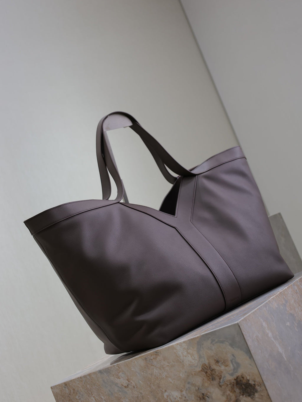 Saint Laurent 25S Y Tote 50 in Purple Brown Calfskin Gold Hardwre