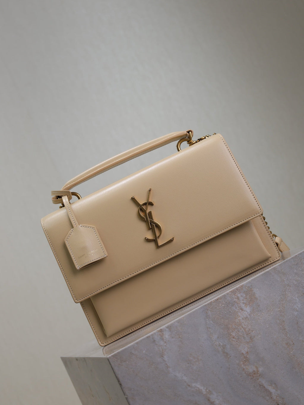 Saint Laurent 25S Sunset MM 25 in Nude Calfskin Gold Hardwre Bag