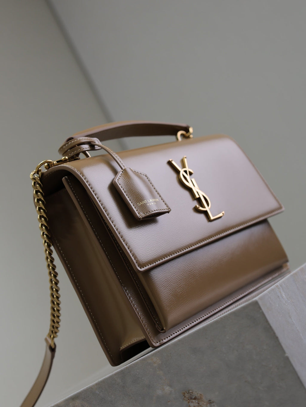 Saint Laurent 25S Sunset MM 25 in Fox Calfskin Gold Hardwre Bag