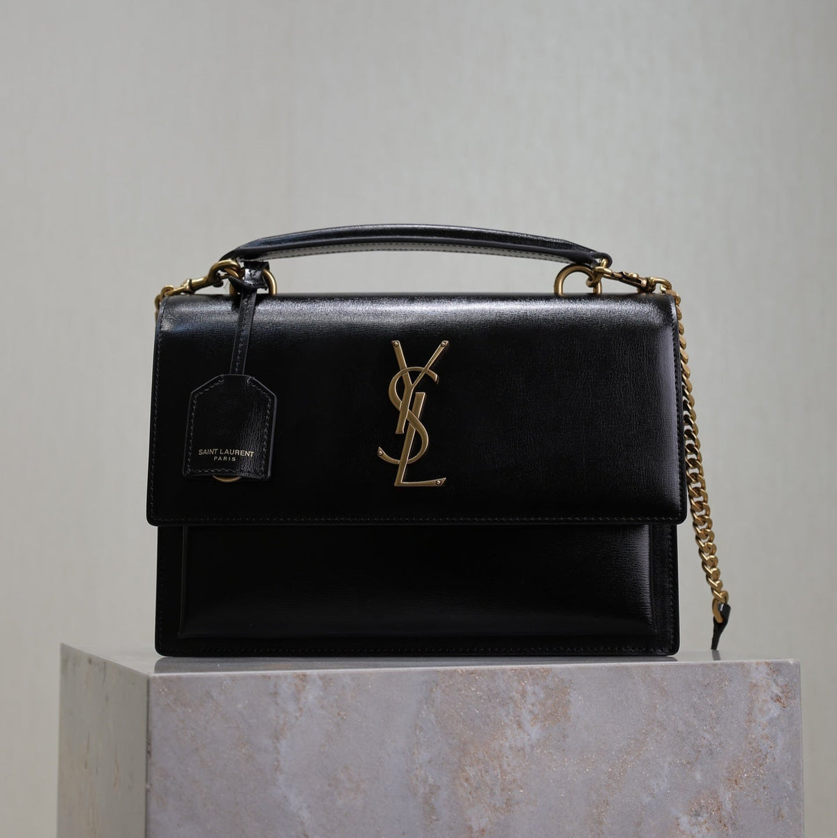 Saint Laurent 25S Sunset MM 25 in Black Calfskin Gold Hardwre Bag