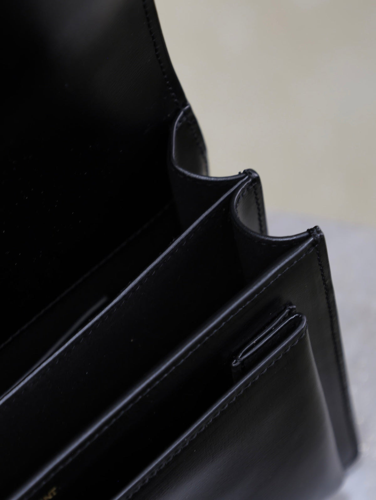 Saint Laurent 25S Sunset Bag 22 in Black Calfskin and Suede Gold Hardwre