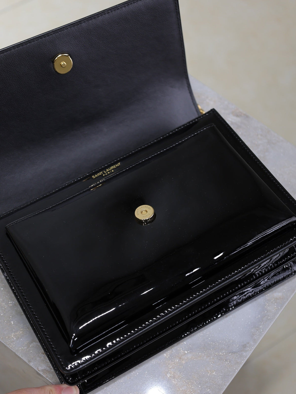 Saint Laurent 25S Sunset Medium 22 in Black Shiny Calfskin Gold Hardwre Bag