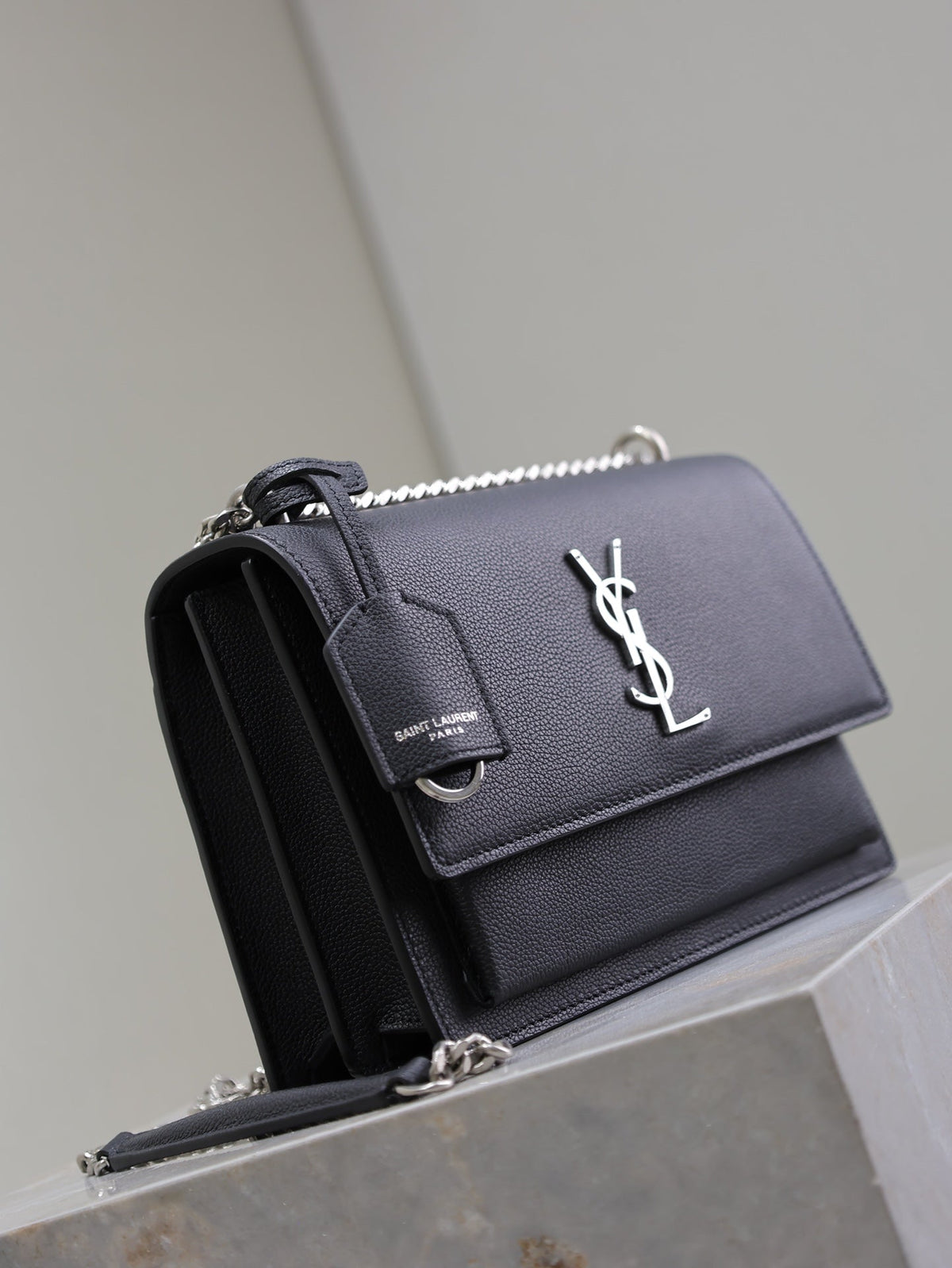 Saint Laurent 25S Sunset Medium 22 in Black Grained Calfskin Silver Hardwre Bag