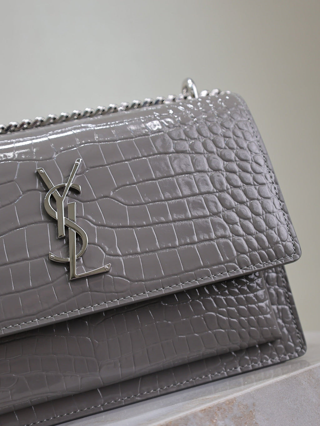 Saint Laurent 25S Sunset Medium 22 in Dark Gray Crocodile-Embossed Shiny Calfskin Silver Hardwre Bag