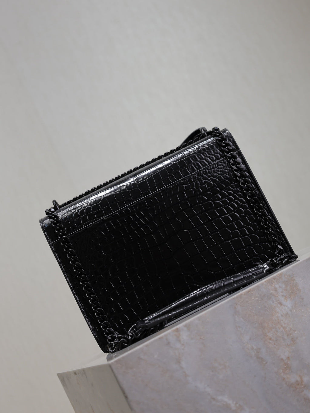 Saint Laurent 25S Sunset Medium 22 in Black Crocodile-Embossed Shiny Calfskin Black Hardwre Bag