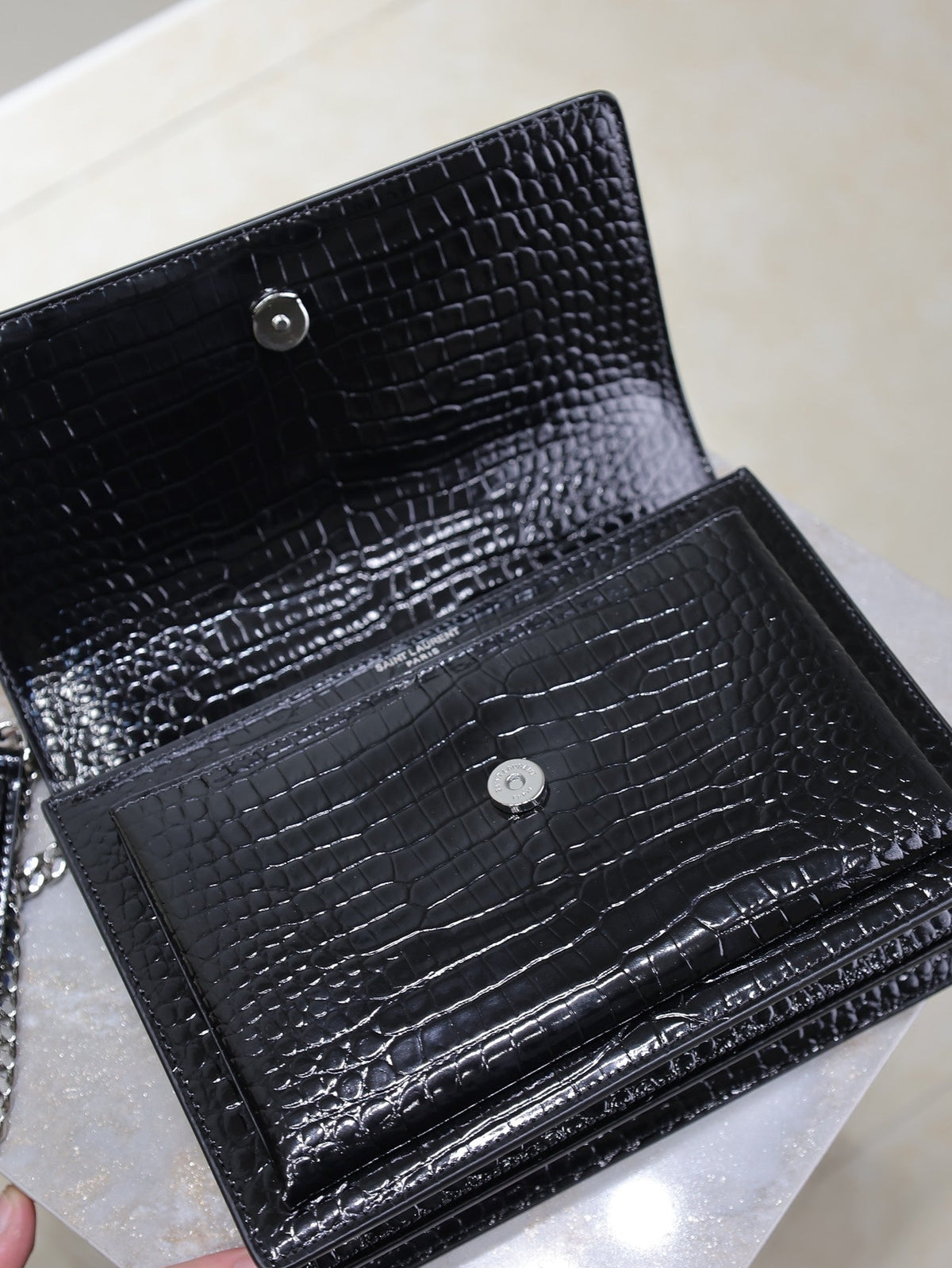 Saint Laurent 25S Sunset Medium 22 in Black Crocodile-Embossed Shiny Calfskin Silver Hardwre Bag