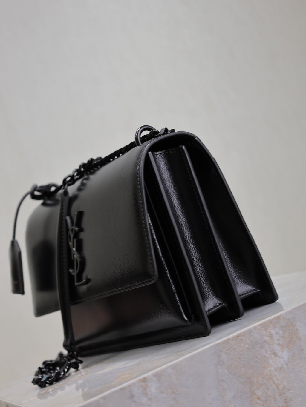 Saint Laurent 25S Sunset Bag 22 in Black Calfskin Black Hardwre