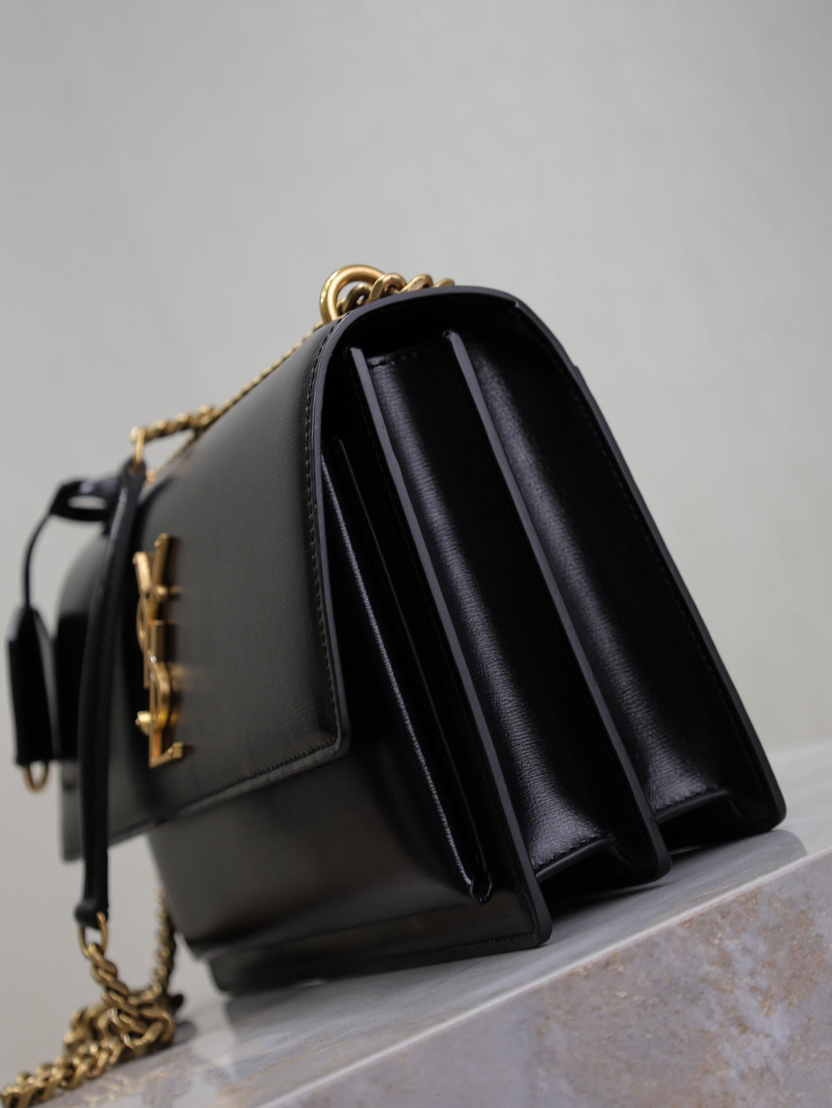 Saint Laurent 25S Sunset Bag 22 in Black Calfskin Gold Hardwre