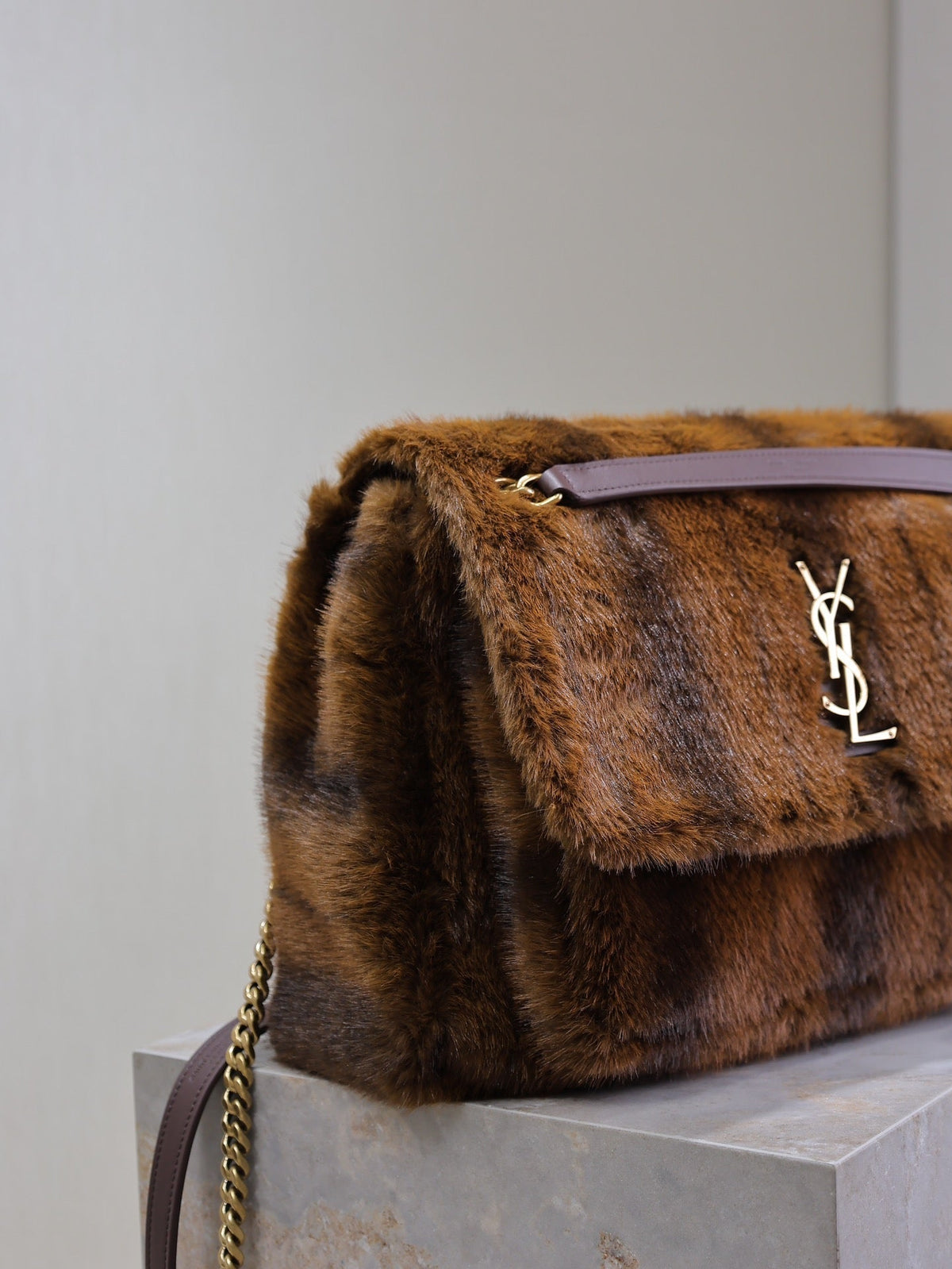 Saint Laurent Niki Large 32 in Coffe Brown Mink Fur Gold Hardware Bag