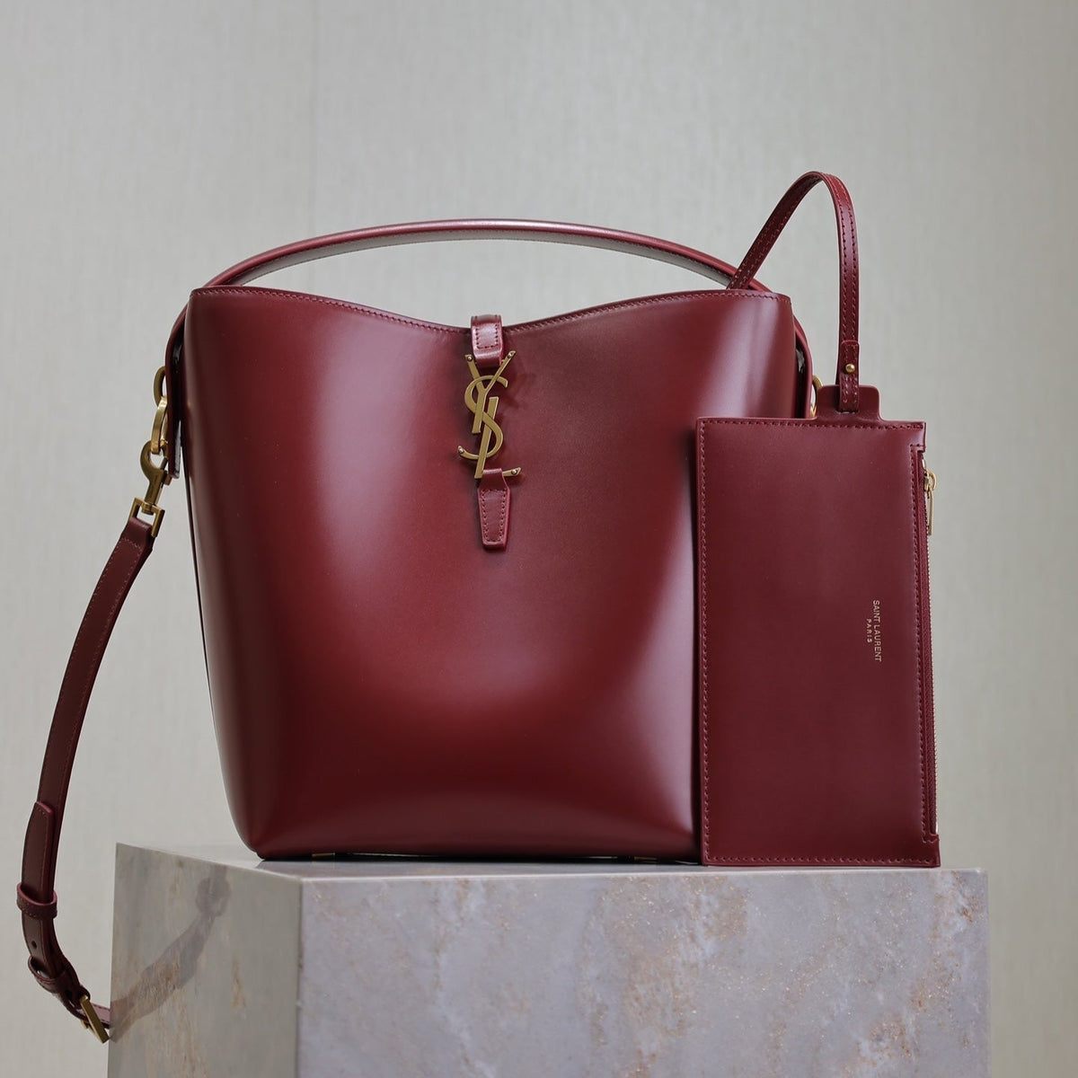 Saint Laurent 25S Le 5 À 7 Bucket 26 in Dark Burgundy Calfskin Gold Hardwre