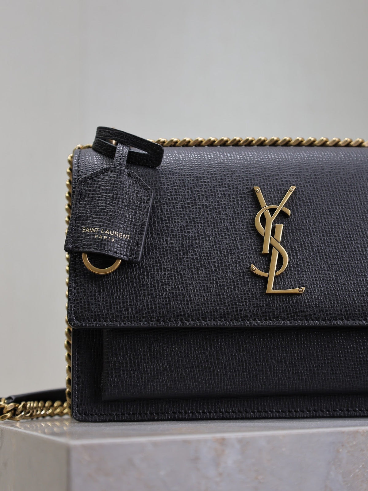 Saint Laurent 25S Sunset Medium 22 in Black Grained Calfskin Gold Hardwre Bag
