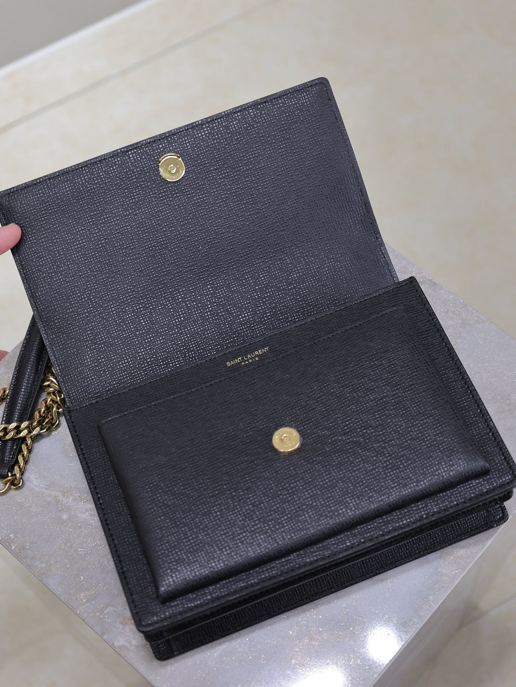 Saint Laurent 25S Sunset Medium 22 in Black Grained Calfskin Gold Hardwre Bag