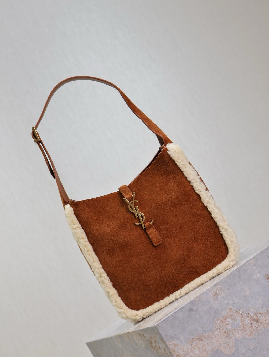 Saint Laurent Le 5 À 7 Small Supple 23 in Amber Orange Suede and White Lamb Fur Trim Bag