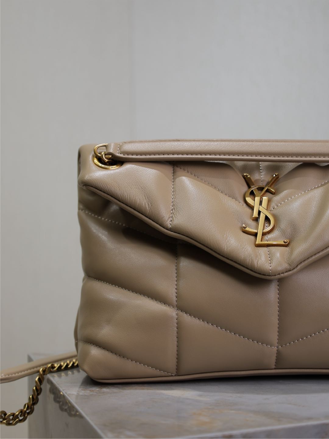 Saint Laurent 25S Loulou Puffer MM 29 in Brown Calfskin Gold Hardwre Bag
