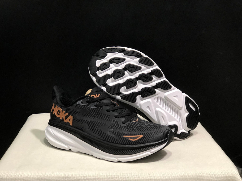 HOKA ONE ONE Clifton 9 Running Shoes