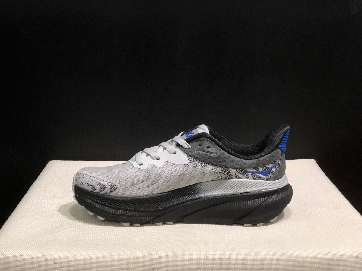 HOKA ONE ONE Challenger 7 Trail Running Shoes